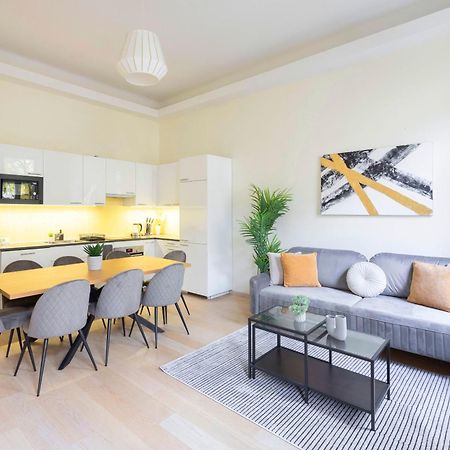Exclusive & Spacious Central Residence W/ 4Bedrm 2Bathrm Budapest Extérieur photo