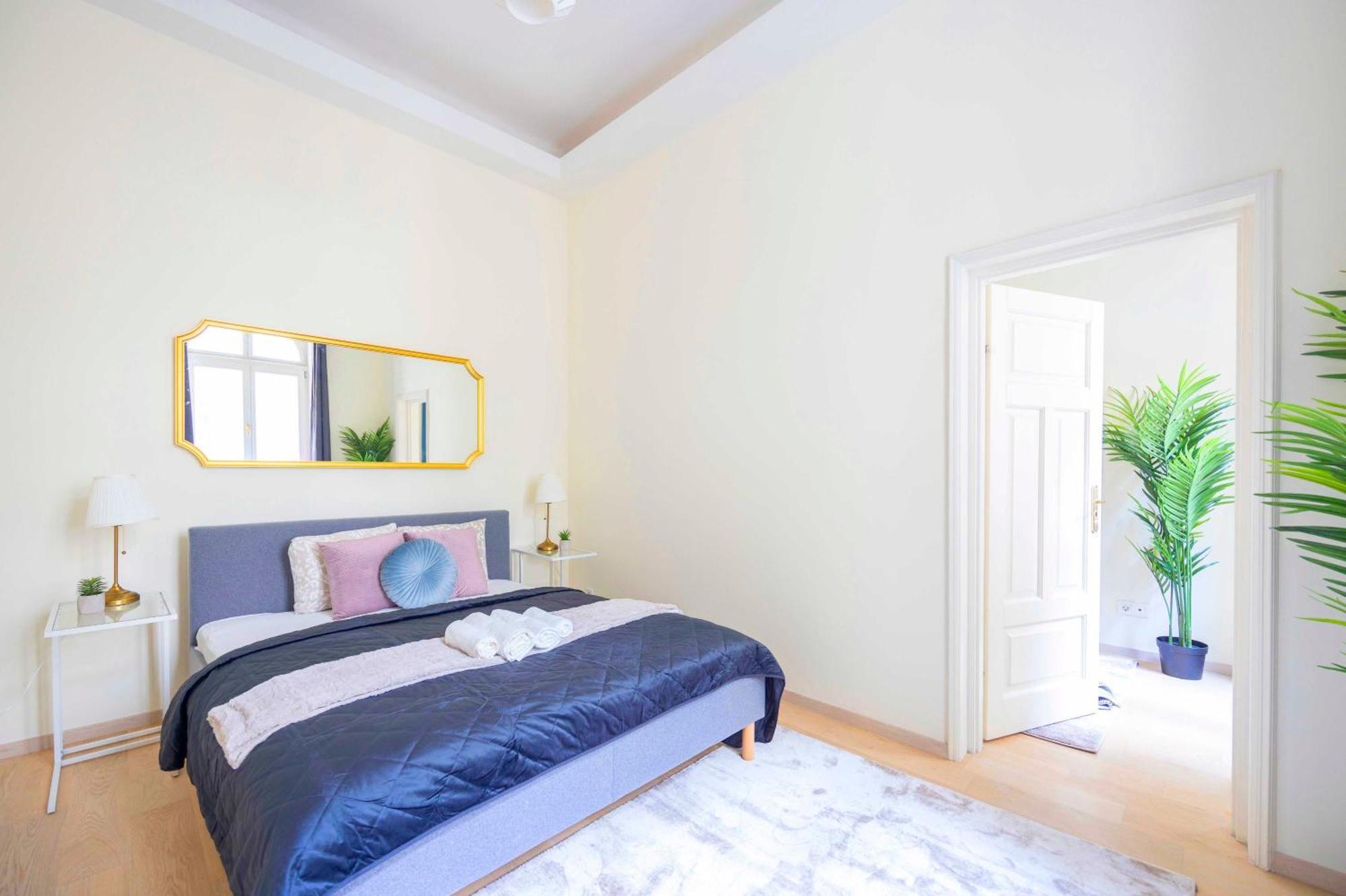 Exclusive & Spacious Central Residence W/ 4Bedrm 2Bathrm Budapest Extérieur photo